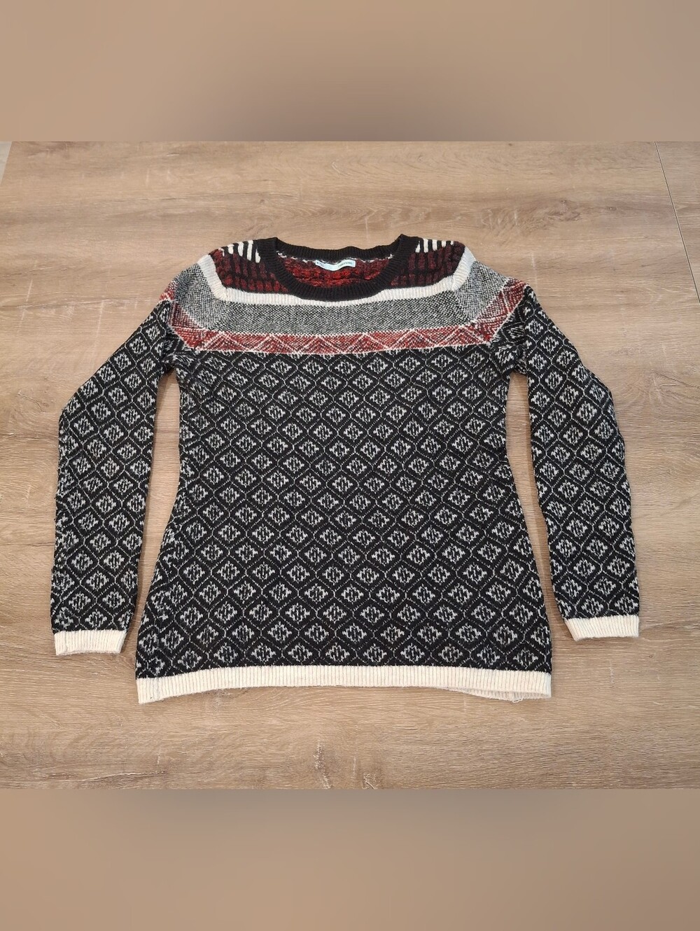 Maurices Geometric Fair Isle Boucle Knit Sweater Women's Medium